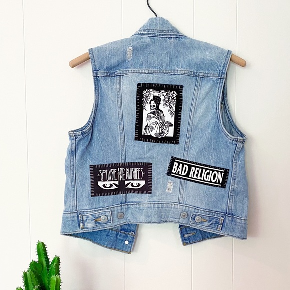 Levi's Jackets & Blazers - Levi’s Embellished Punk Patched Denim Vest